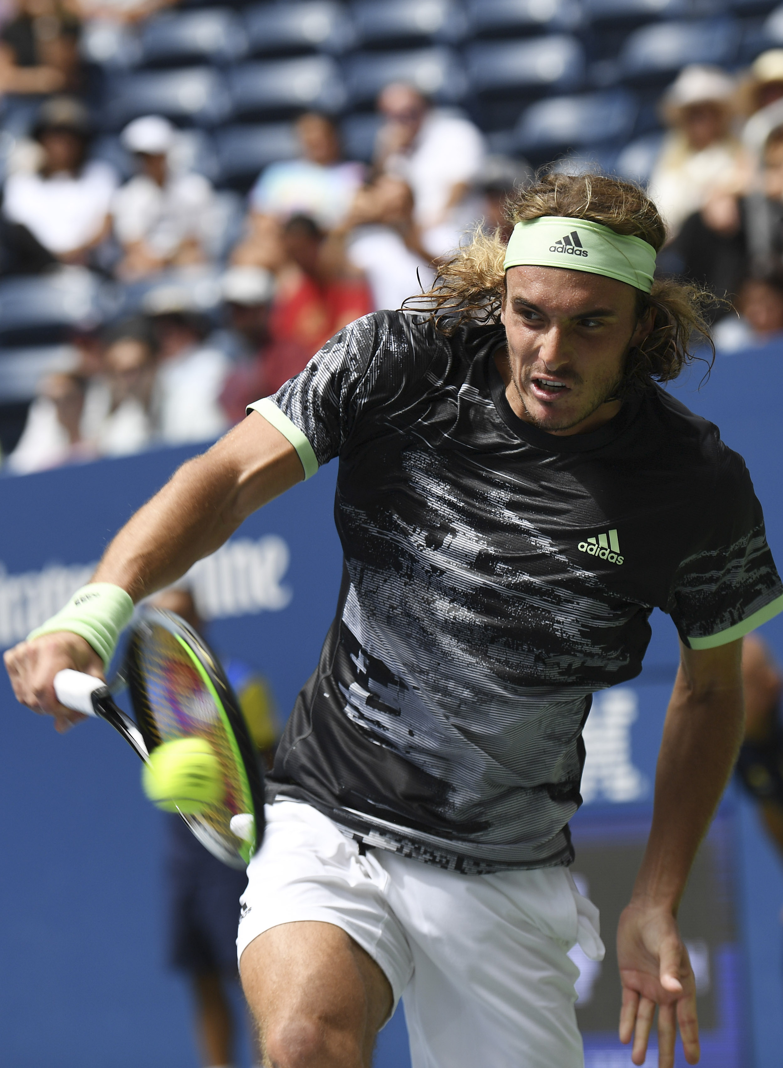 包含温网轻取美网,西西帕斯惊艳四座的词条 包含温网轻取美网,西西帕斯惊艳四座的词条