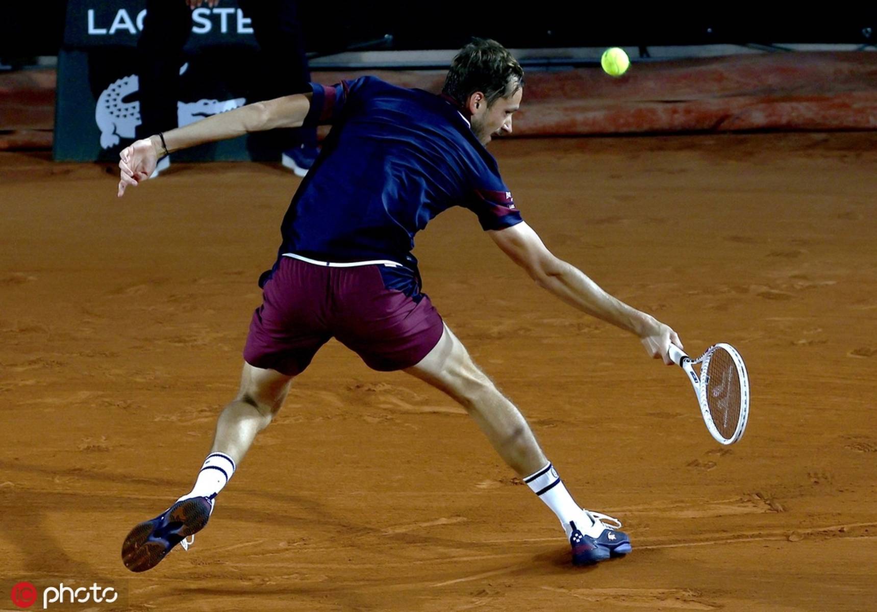 开云体育平台APP-法网翻盘蒙特卡洛大师赛，梅德韦杰夫关键制胜