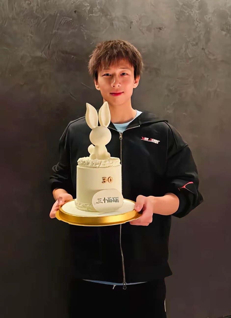 开云体育入口-波兰队轻取日本队，林高远扛起全队