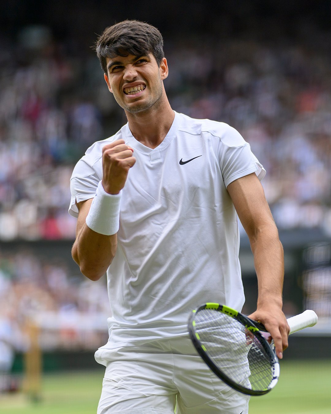 温网险胜法网，阿尔卡拉斯刷新纪录