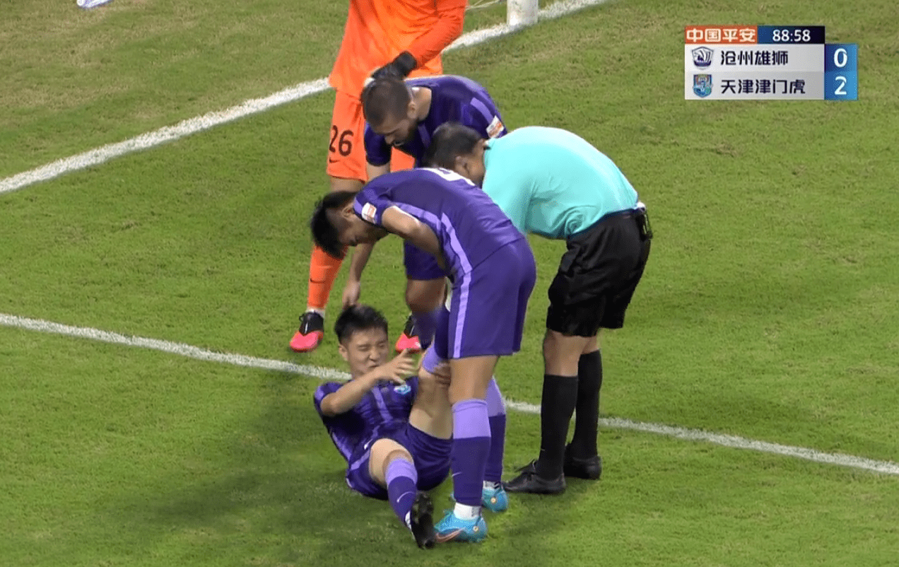 阿根廷鏖战墨西哥，奥亚尔萨瓦尔状态火热